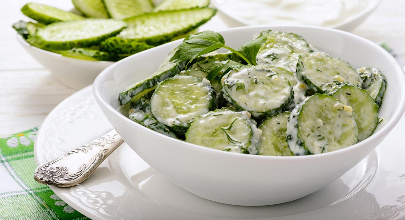 Salade rafraîchissante au concombre et à la menthe